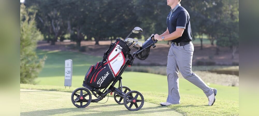 Can a Golf Push Cart Carry Heavy Golf Bags